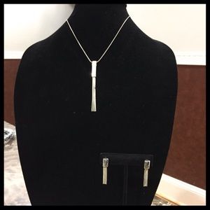 Cute dangle necklace & earrings