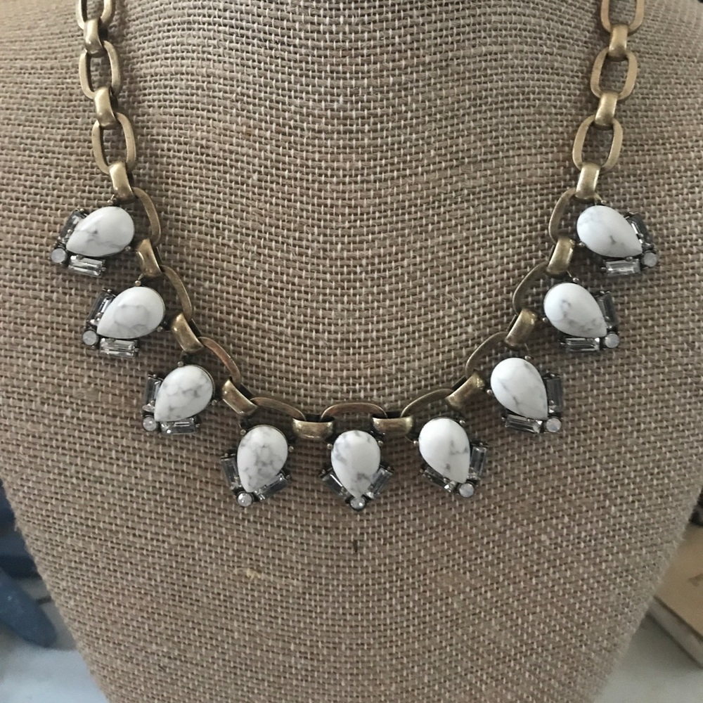 Aventine collar necklace.