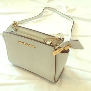 Michael Kors Crossbody