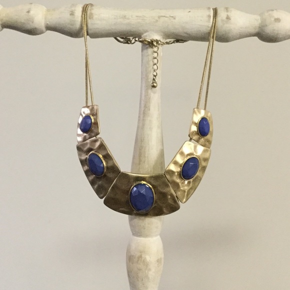 Gold with blue accent necklace - Picture 3 of 3