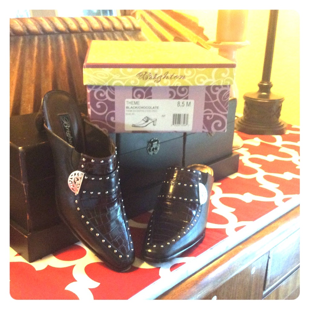 Brighton Theme Mule Slide Black Brown 8.5 NIB 💕