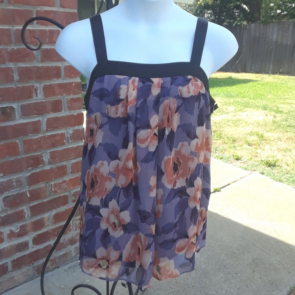 Daisy Fuentes dressy tank