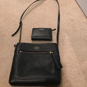 Kate Spade crossover and wallet bundle.