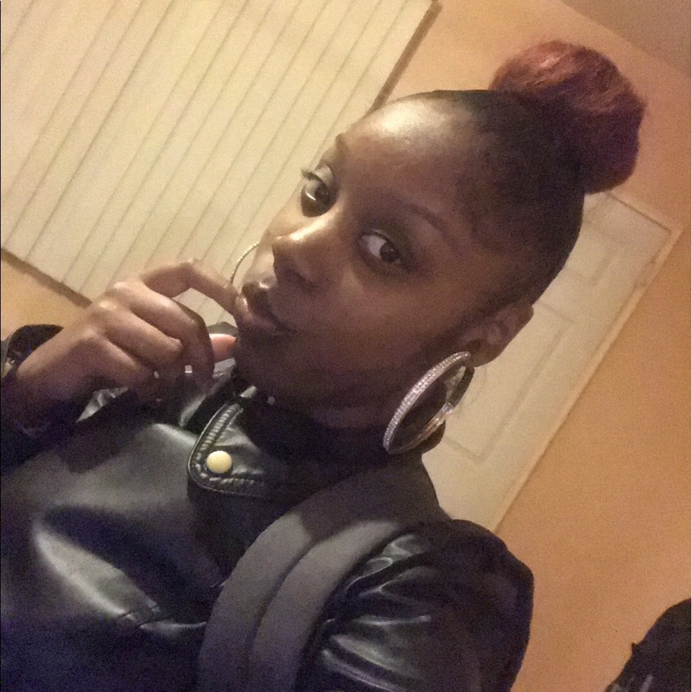 Meet your Posher, Shalena