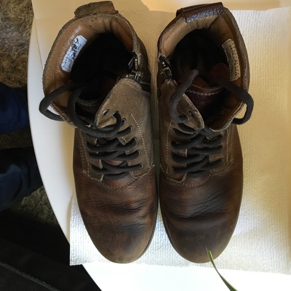 Boots - Picture 2 of 4