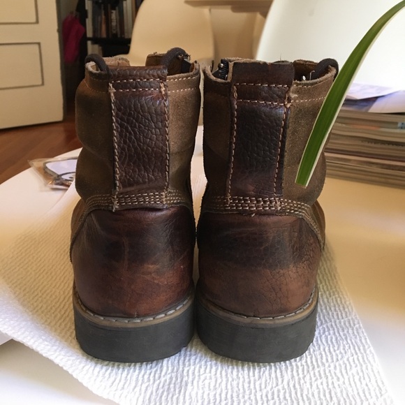 Boots - Picture 4 of 4