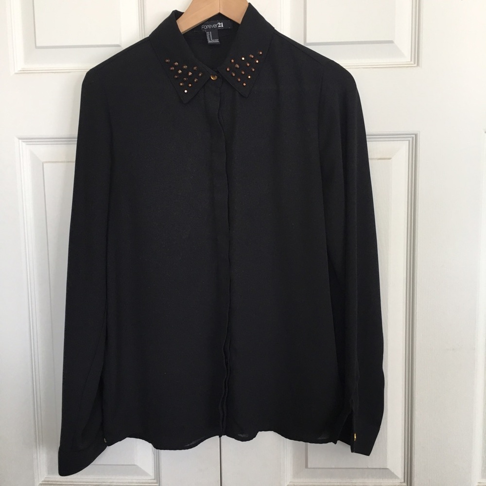 Forever 21 black blouse size medium