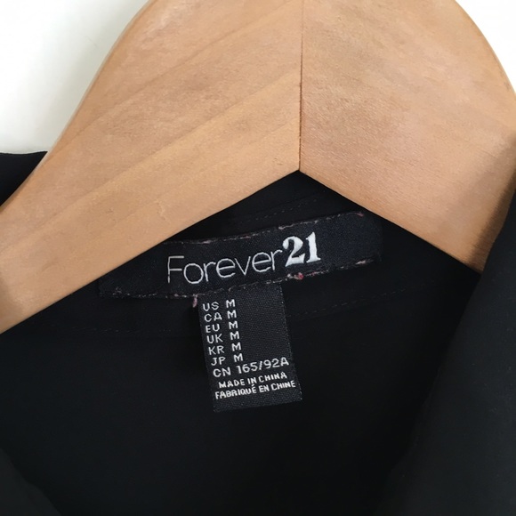 Forever 21 black blouse size medium - Picture 3 of 4