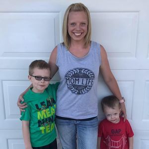 Meet your Posher, Candice