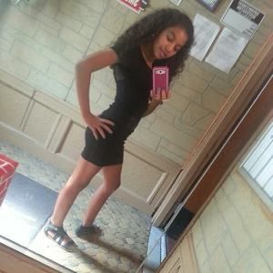 Meet your Posher, Aura