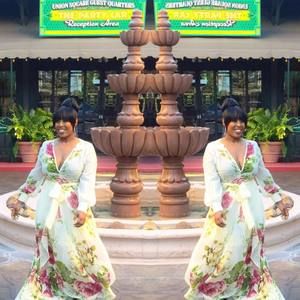 Meet your Posher, Crystal