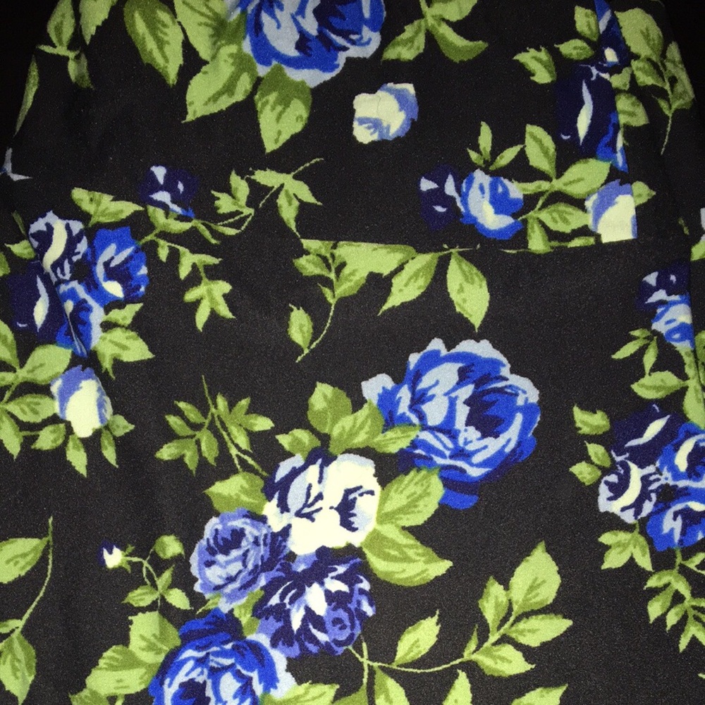 TC EUC Black Floral LuLaRoe Leggings