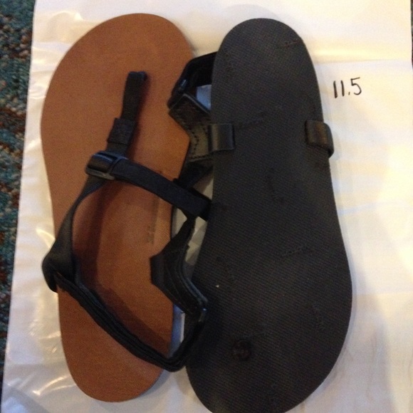 Lightly Used Performance Sandals-Chargers - Picture 4 of 5