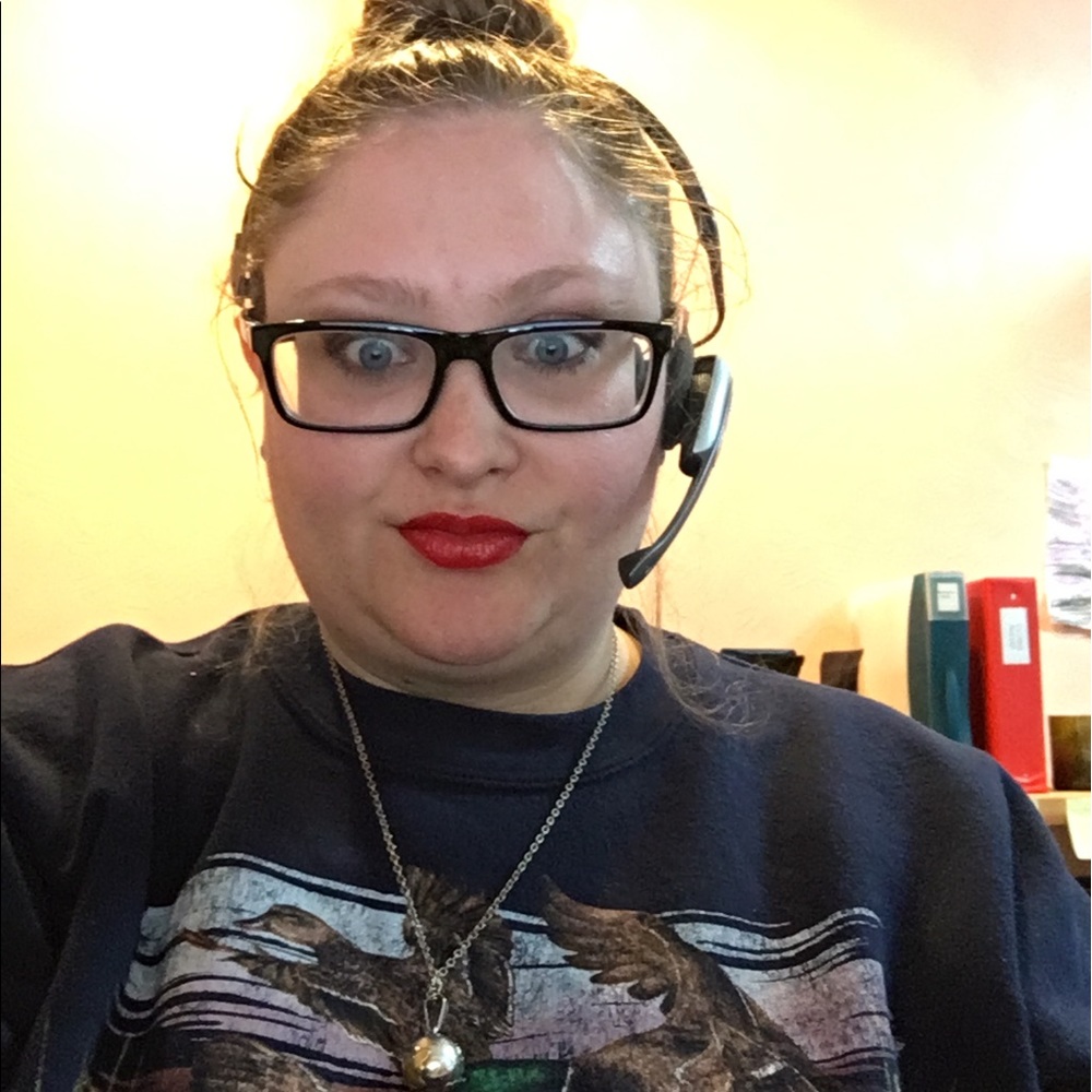 Meet your Posher, Jenelle