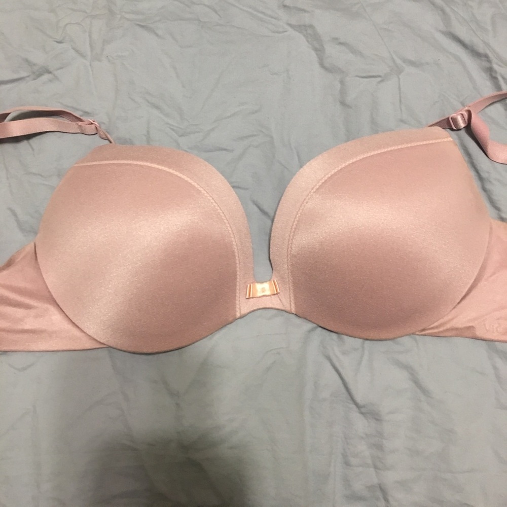 Silky Soft Lavender Plunge VS bra size 36C