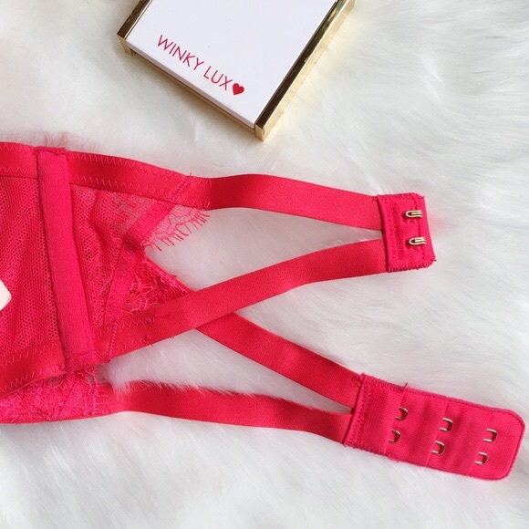 . {VICTORIA'S SECRET} Very sexy chantilly lace bra - Picture 8 of 8