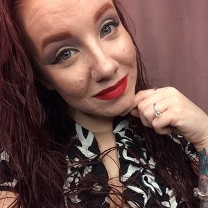 Meet your Posher, Dixie