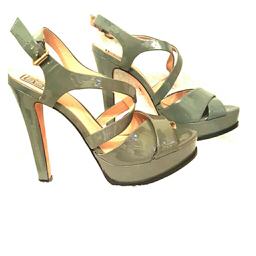 Pour La Victoire size 10