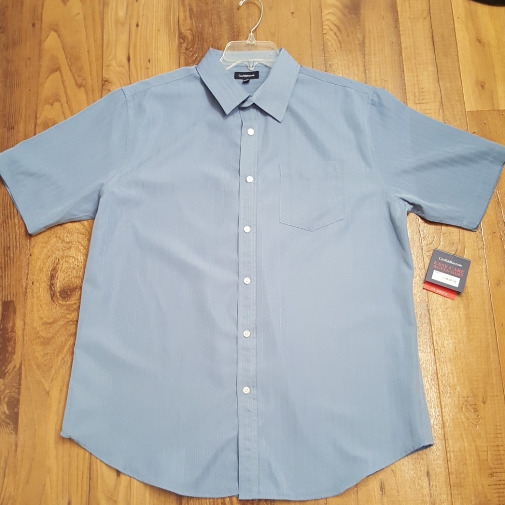Men's Easy Care short sleeve button down shirt