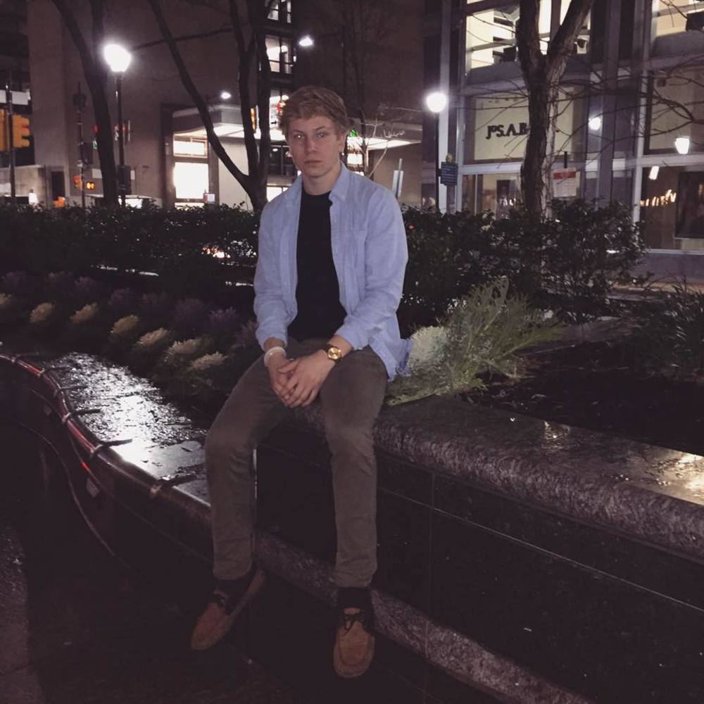 Meet your Posher, Jared