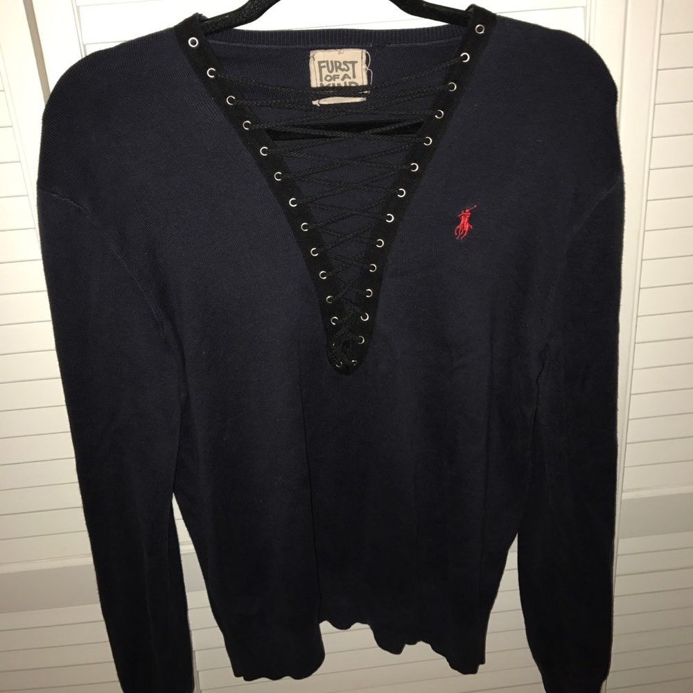 Lace up long sleeve