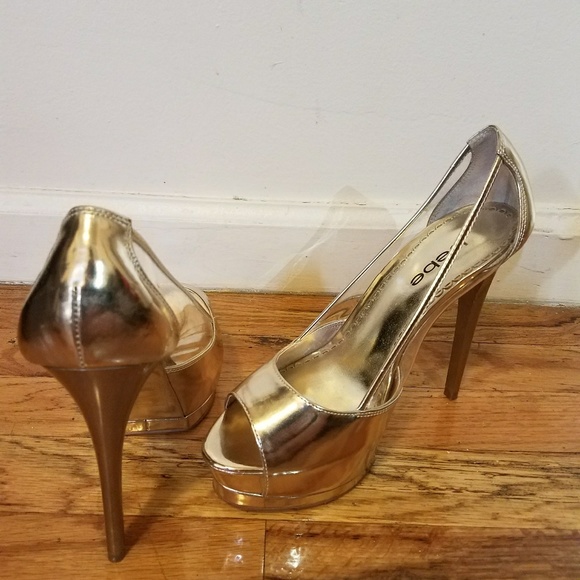 bebe platform pumps. - Picture 3 of 4