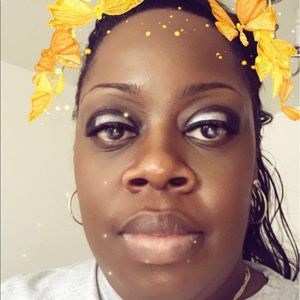 Meet your Posher, Stephani