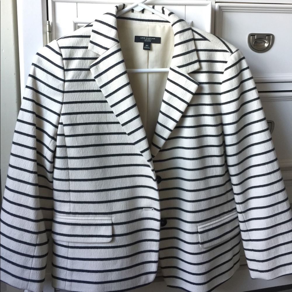 Ann Taylor petite striped summer blazer