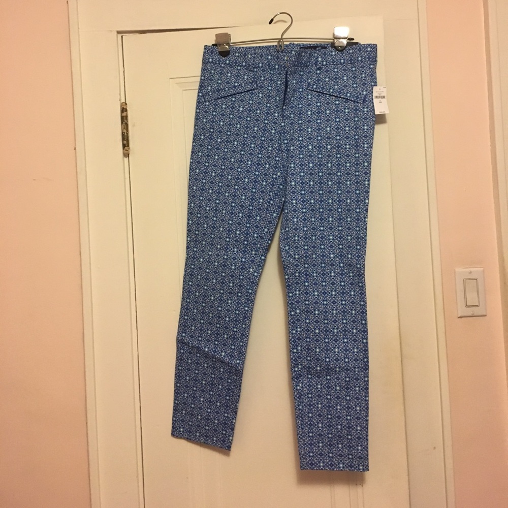 NWT. Gap skinny ankle blue patterned dress pants