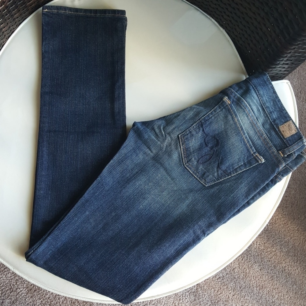 Guess Jeans