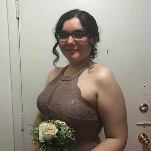 Meet your Posher, Alyssa