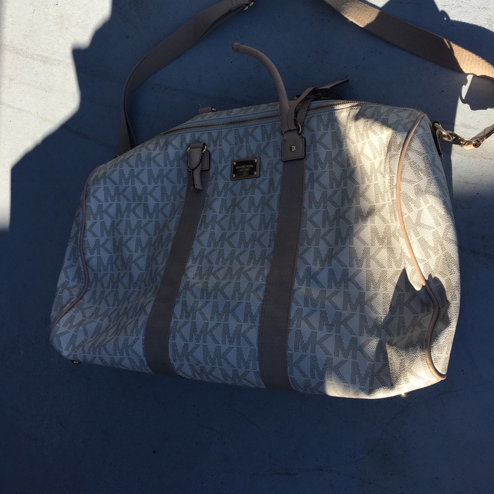 Authentic Michael kors duffle bag