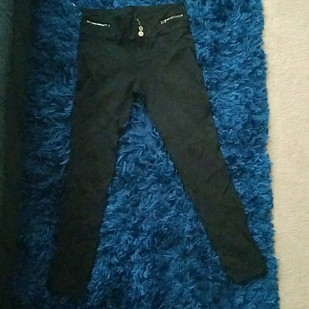 Black legging type pants