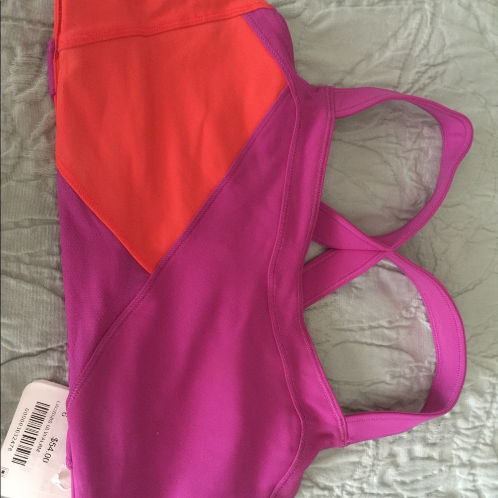 Lulu lemon sports bra