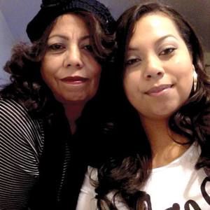 Meet your Posher, Amalia