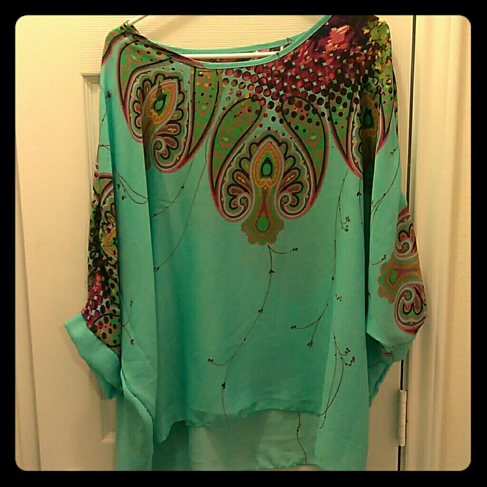 Chiffon One Size blouse fits L to XXL