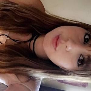 Meet your Posher, Daniella