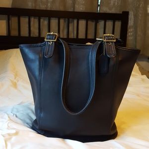 Rare vintage coach bucket bag