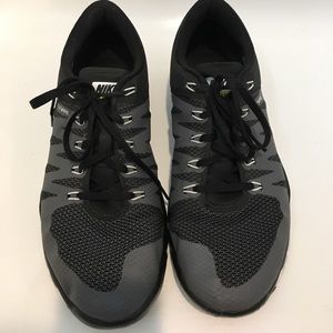 Men's Nike training shoe.
