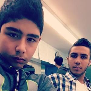 Meet your Posher, Elie