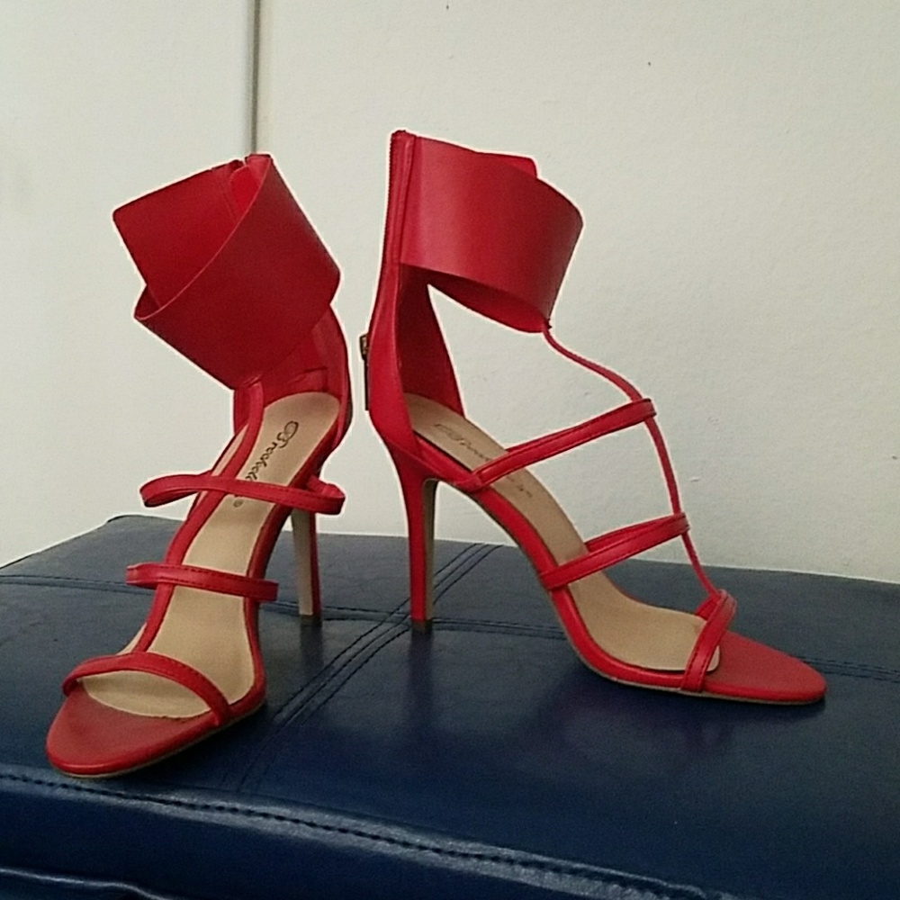 Brand new red heels