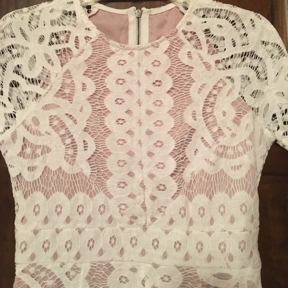 Pepper Mayo White Lace Mini Dress - Picture 2 of 4