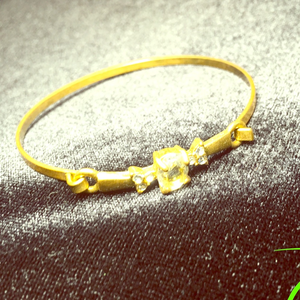 Gold bracelet