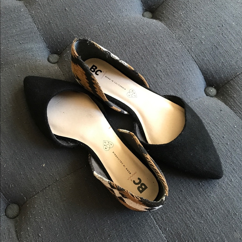 BC pointed toe flats