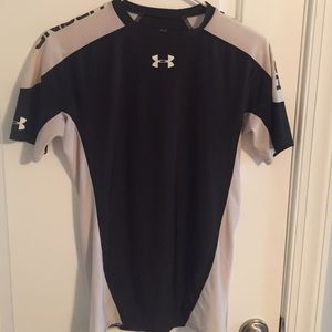 Under Armour Lighweight T-Shirt