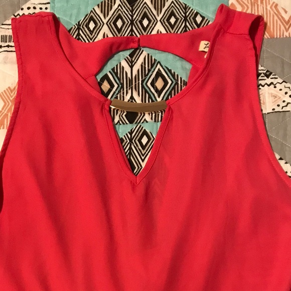 Pink Tank Top - Picture 3 of 3