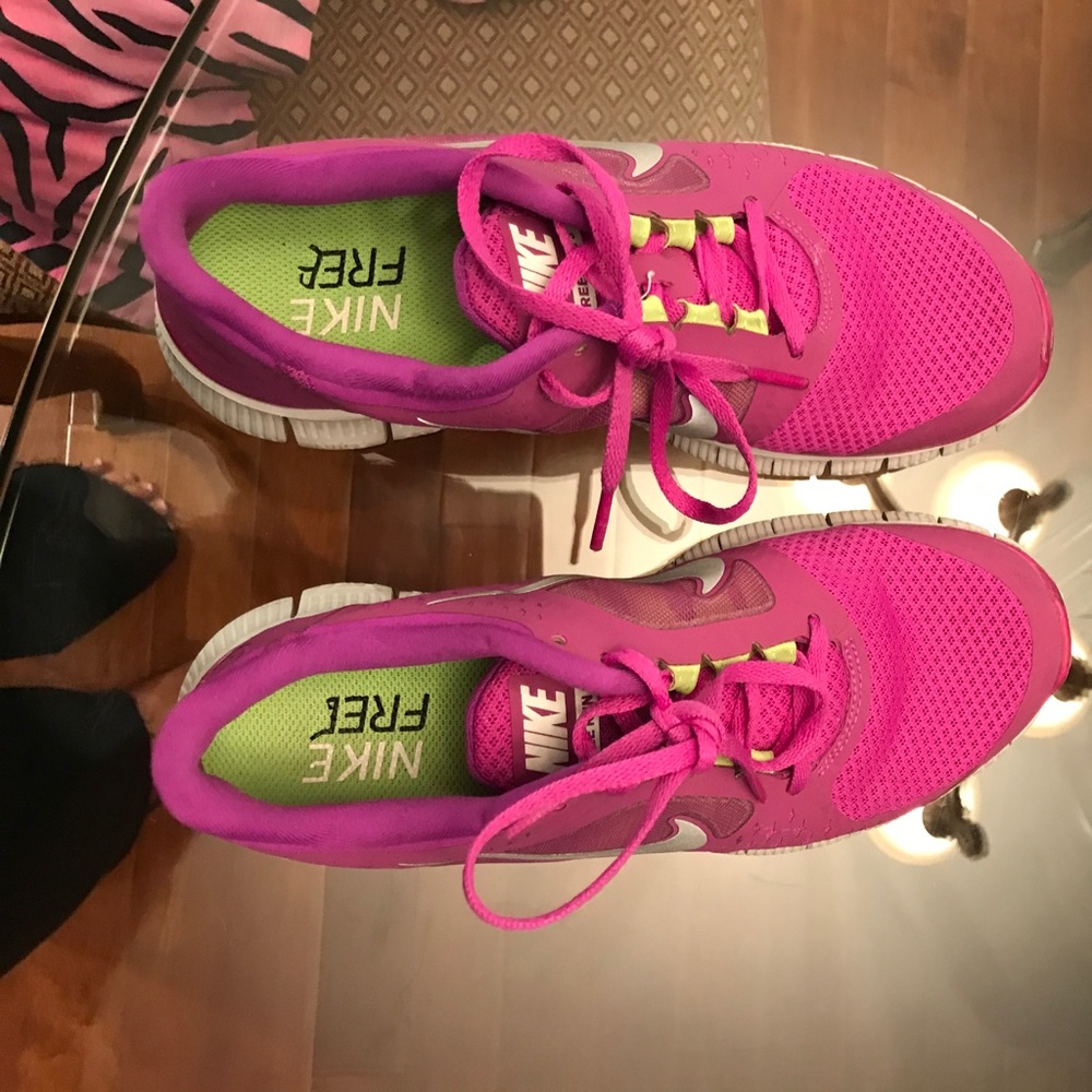 Purple Nike frees--FINAL SALE