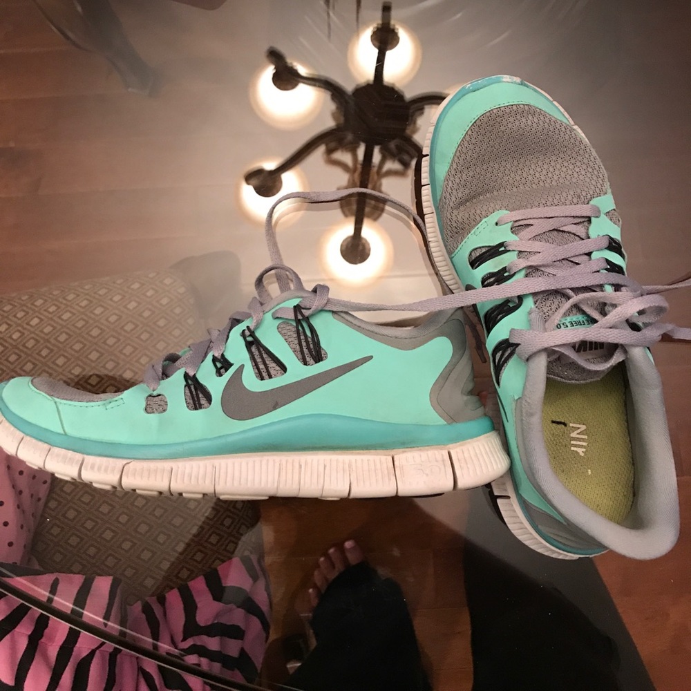 Tiffany blue nikes-FINAL SALE