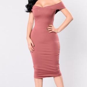 Fashionnova mauve dress