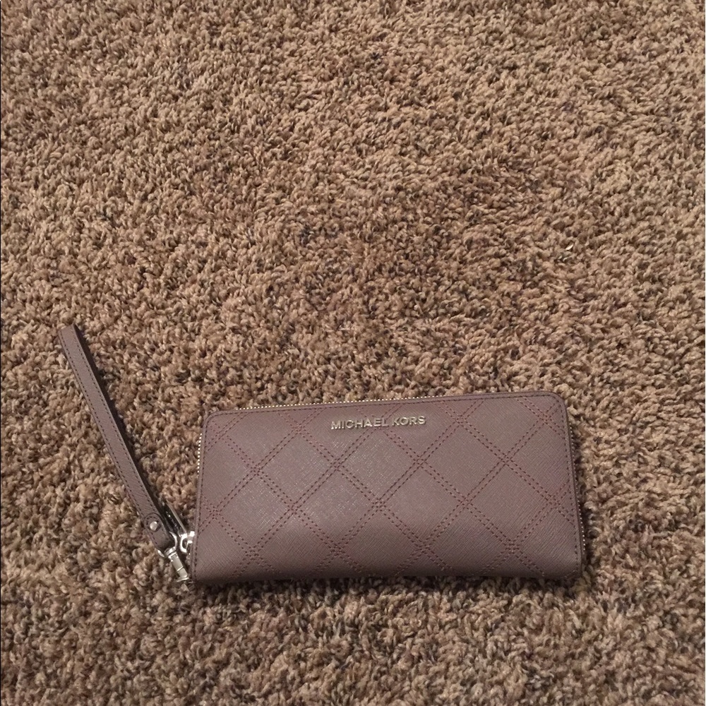 Michael Kors Wristlet